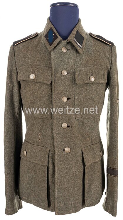 Waffen-SS Feldbluse M 43 für einen SS-Sturmann und Panzergrenadier der Leibstandarte-SS "Adolf Hitler" Bild 2